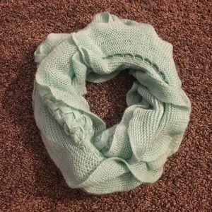 Circle scarf
